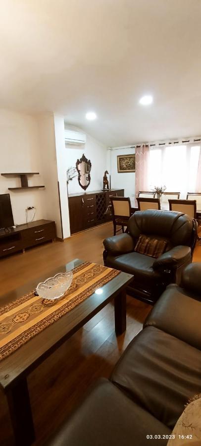 Apartment On Tumanyan Street,19 Yerevan Exterior photo